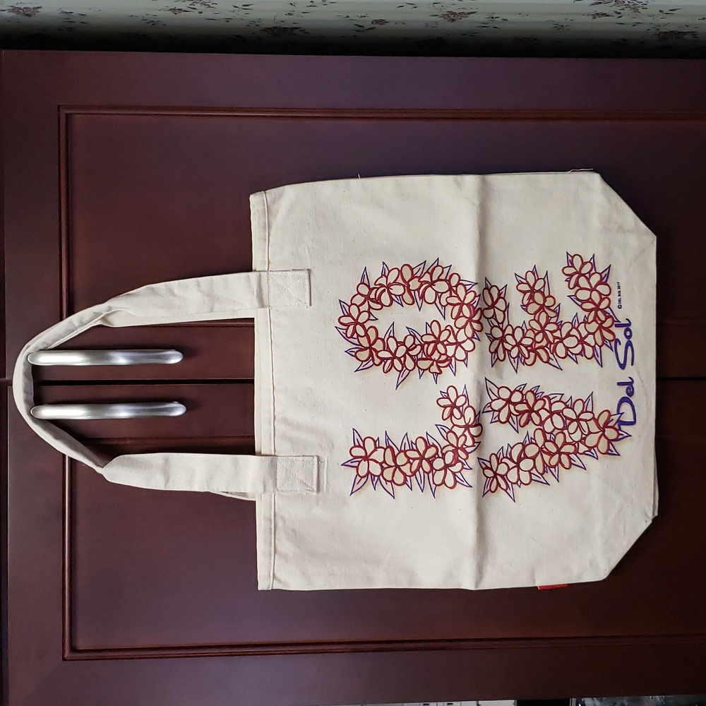 2X HOST PICK. New DelSol Color Changing Canvas LOVE Tote Bag